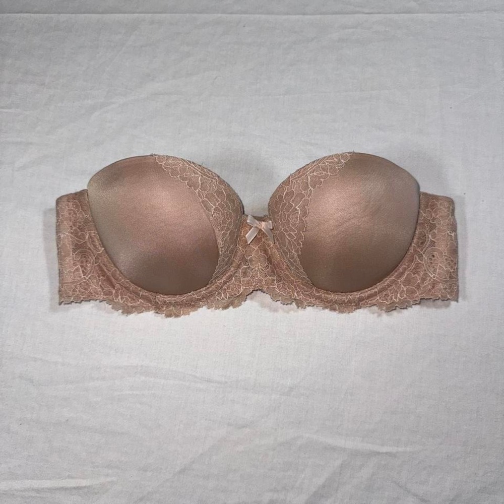 Victoria's Secret Lace Dream Angel Bra 32B Beige Strapless Underwired Lace